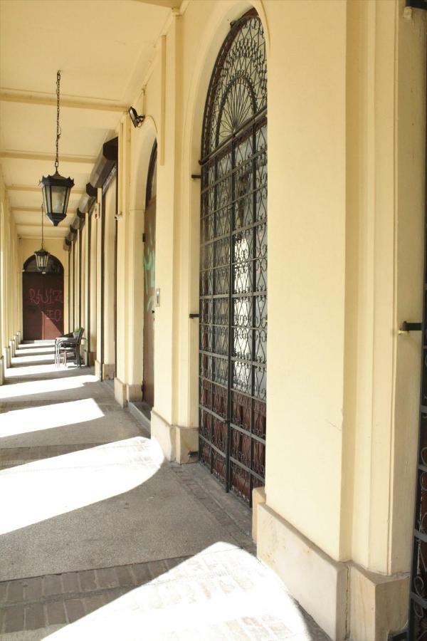 Stylish Studio In The Heart Of The City. وارسو المظهر الخارجي الصورة